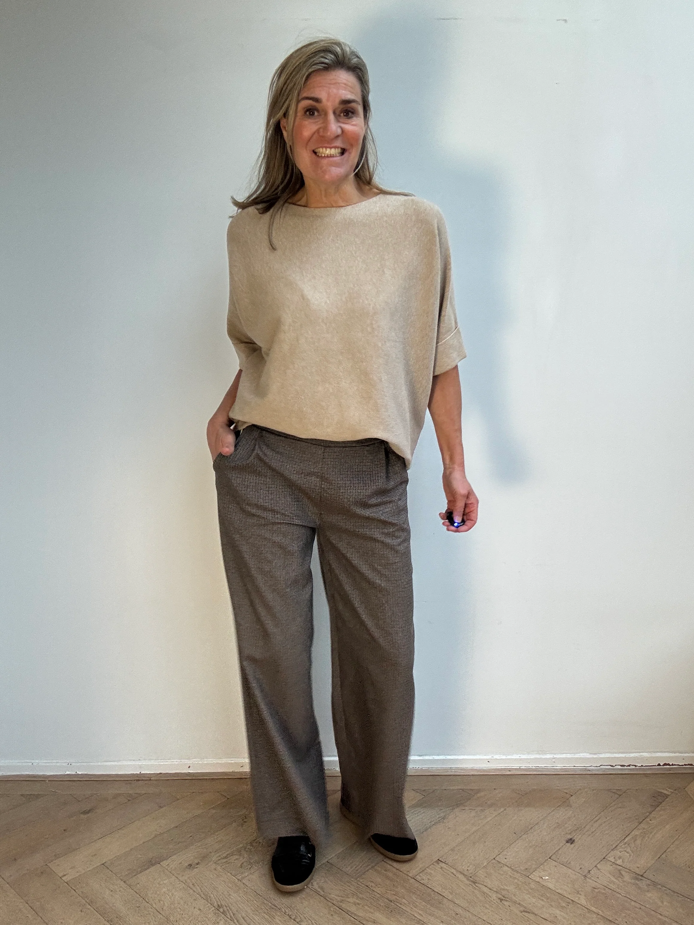 Broek - June - Image 4