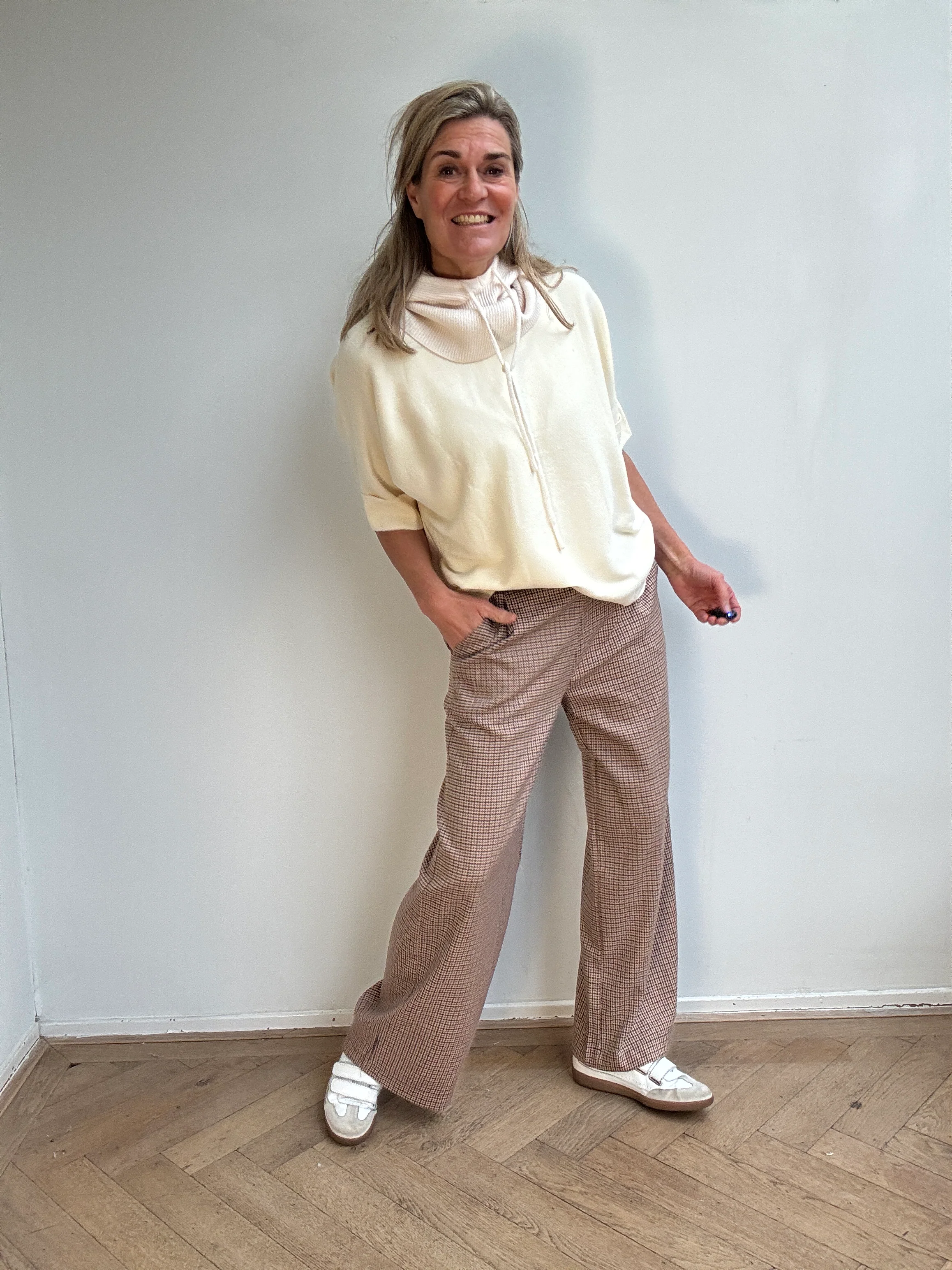Broek - June - Image 7