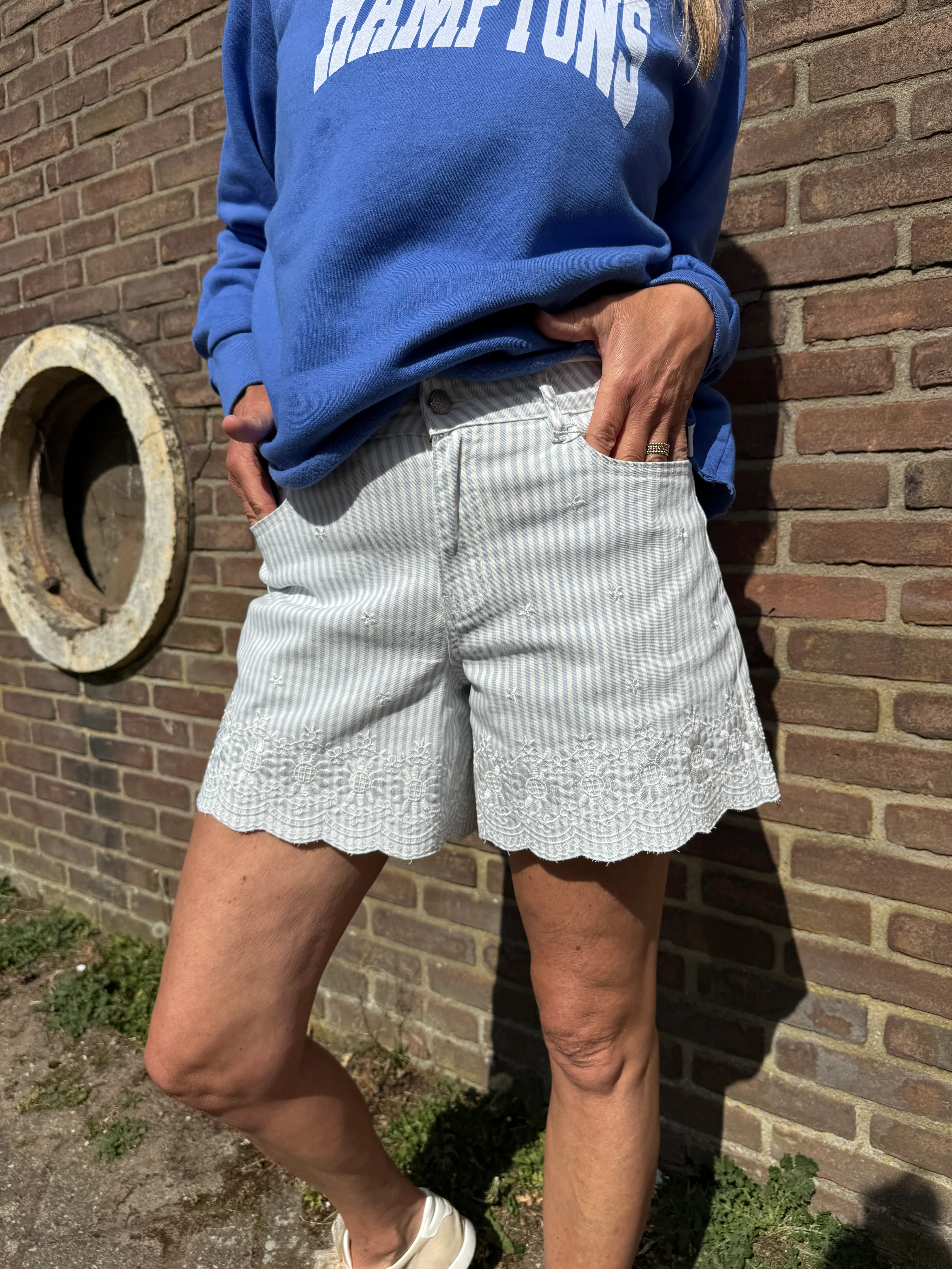 Short - Sanne - Image 2